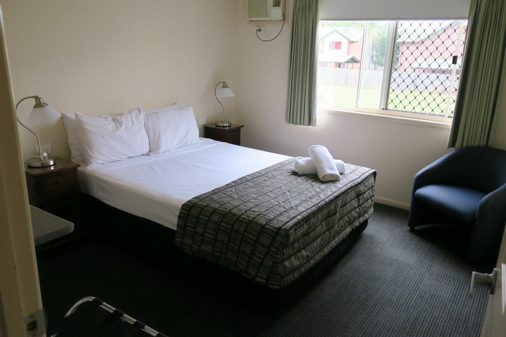 Caboolture Central Motor Inn, Sure Stay Collection By BW Exteriör bild